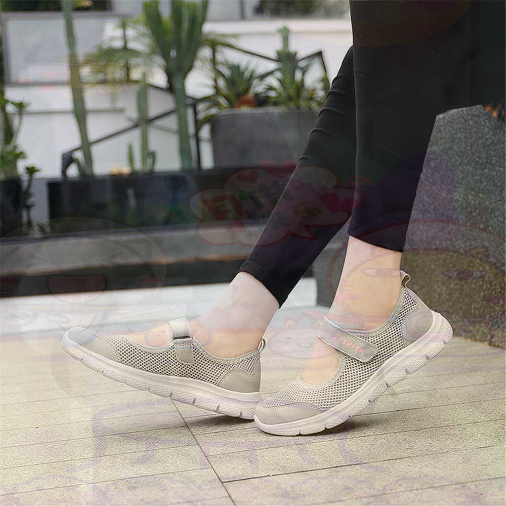 Vintage Fashion Resale - Number 40 Net Womens Tennis Shoes