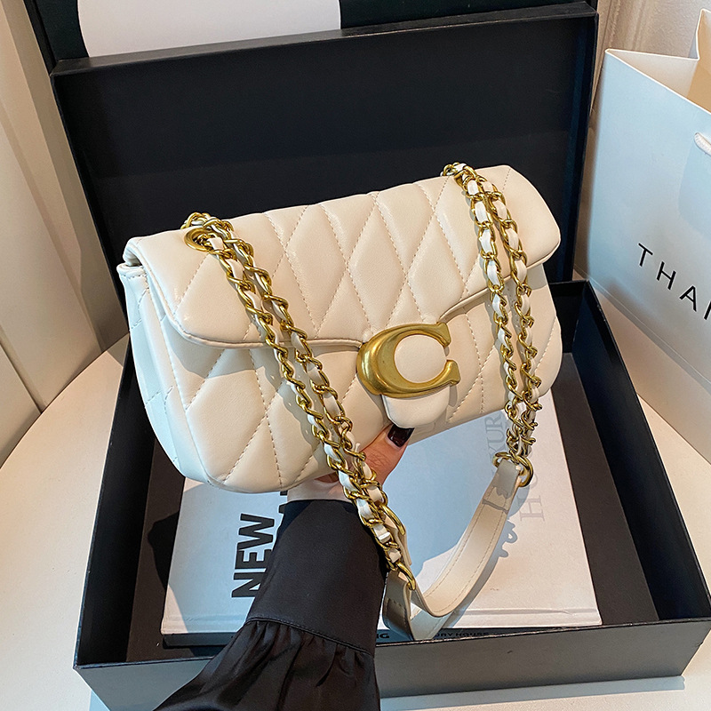 Women Quilted Leather Shoulder - Vintage Fashion Logo ulasan dan harga