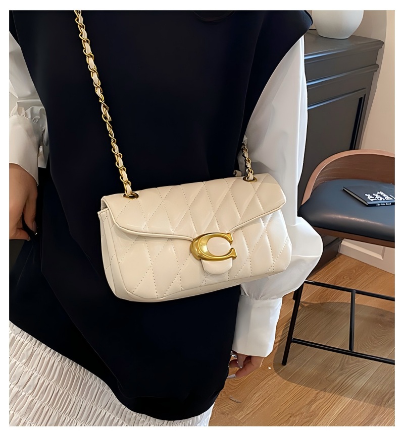 Women Quilted Leather Shoulder - Vintage Fashion Logo ulasan dan harga