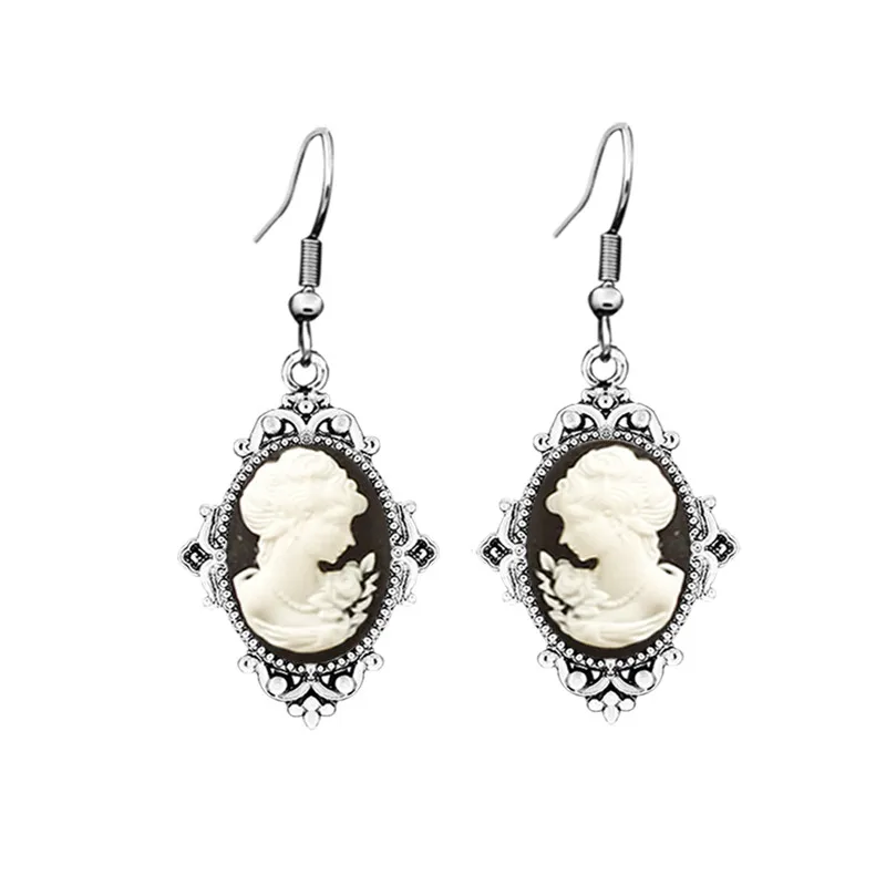 Vintage Look Lady Queen Cameo  - Vintage Fashion Queen ulasan dan harga