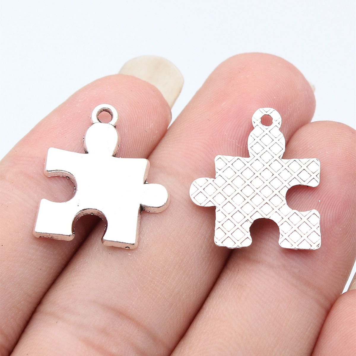 WYSIWYG 10pcs 23x20mm 2 Colors - Vintage Fashion Pieces ulasan dan harga